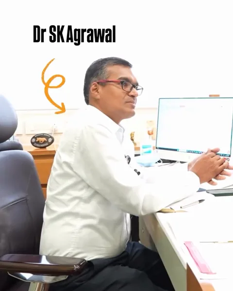 Dr. S.K. Agarwal consulting patients at the Aaryaa Endocrine clinic in Ahmedabad
