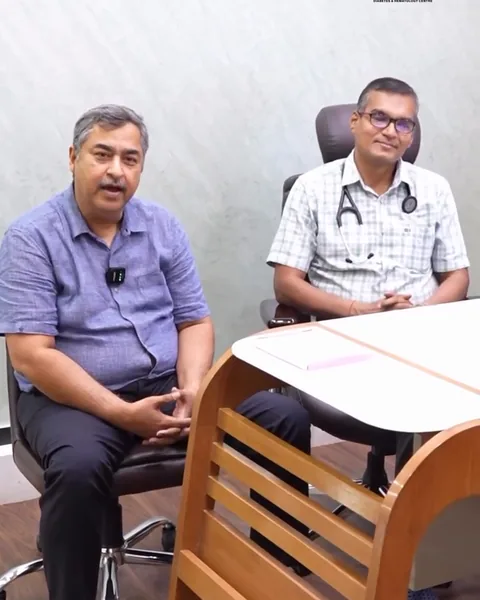 Doctors in consultation at Aaryaa Endocrine, Diabetes & Hematology Centre, Ahmedabad